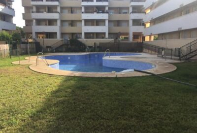 piscina en proceso de llenado